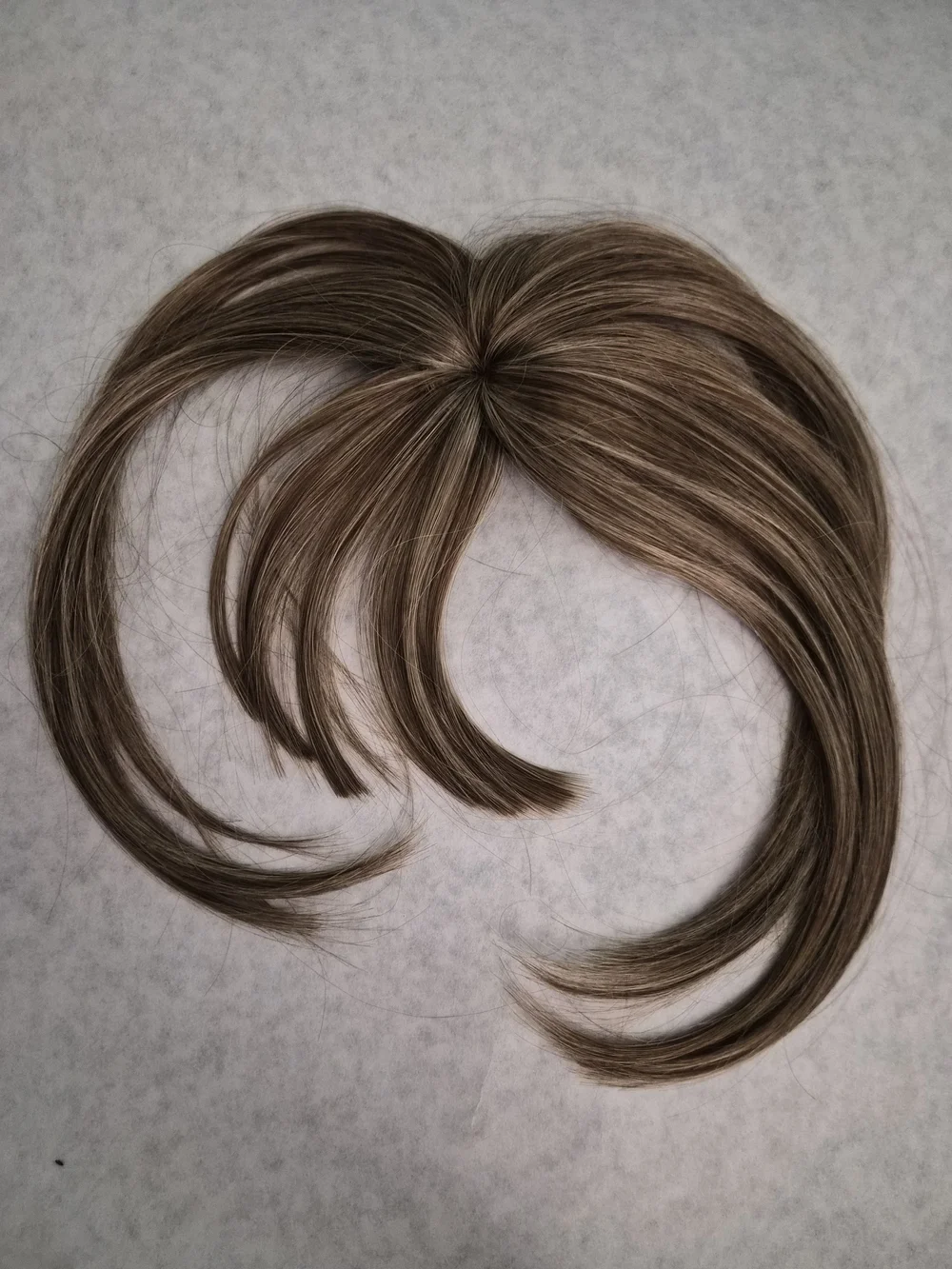 NIP 13” Amazon Synthetic Crown Hair Topper w/ Wispy Bangs Brown Highlight